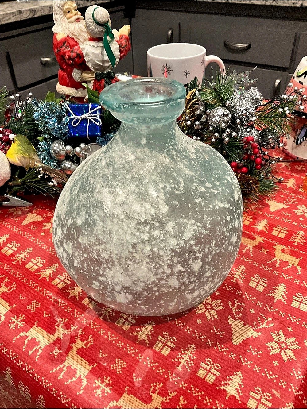 SHELF 2-SEAFOAM GREEN RECYCLED GLASS 7.5 X 6 IN. VASE